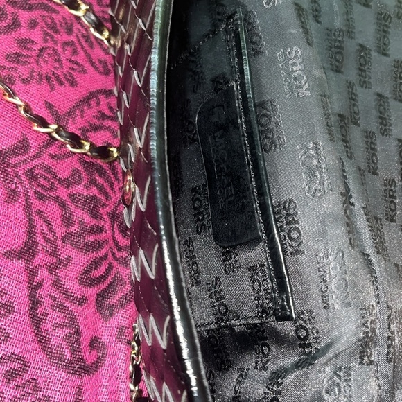 Michael Kors Black Leather Clutch With Chain - Picture 9 of 14